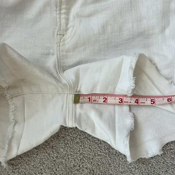Women's J. Crew light cream color Denim Shorts size 28 - Picture 7 of 7